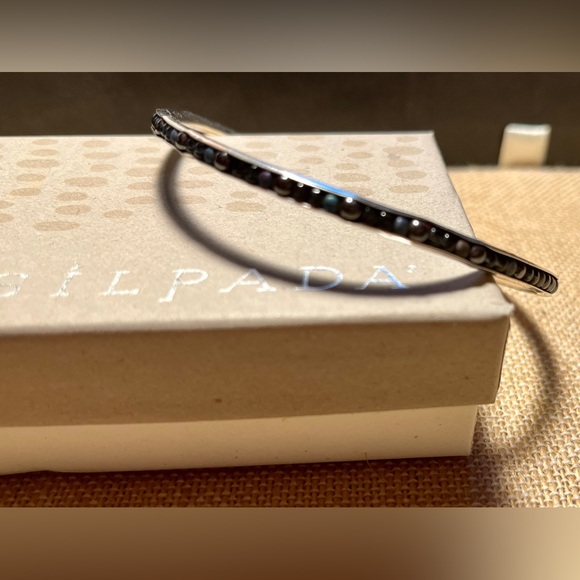 Silpada Flexible Hematite Bangle - Picture 5 of 10